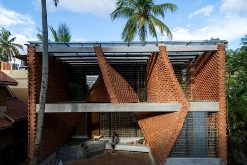 Kiến trúc sư của bùn và rác