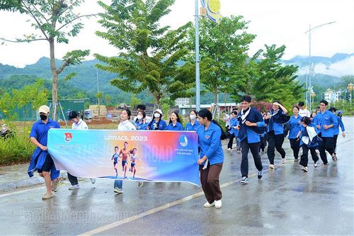 Điện Biên hưởng ứng chạy vì cộng đồng 'Uprace 2023'