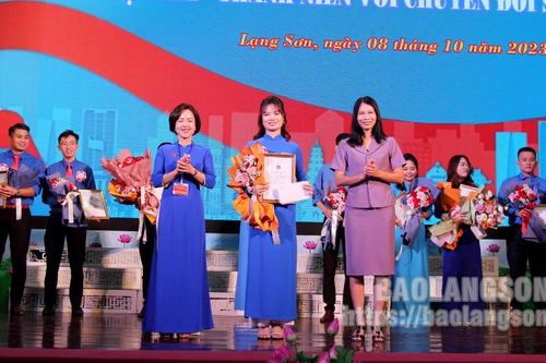 9 thí sinh tranh tài tại vòng chung kết Cuộc thi 'Thanh niên với Chuyển đổi số'