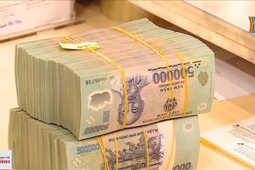 Gần 14% tổ chức tín dụng lo thua lỗ trong năm 2023