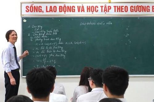 Nhà giáo ưu tú Bùi Văn Phúc - tấm gương lan tỏa sự mẫu mực
