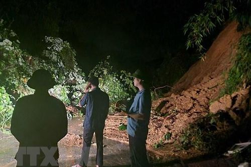 Yên Bái: Sạt lở đất gây sập tường nhà, một cháu bé tử vong