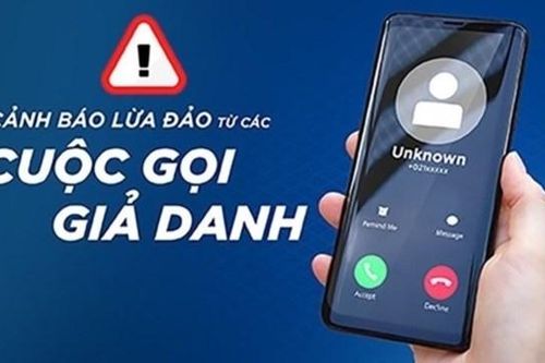 Cụ ông suýt mất 300 triệu đồng sau cuộc gọi của Viện trưởng Viện kiểm sát 'rởm'