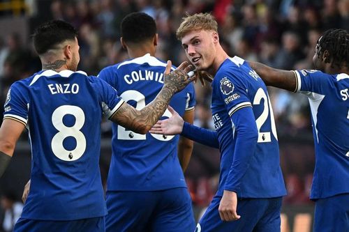 Vòng 8 Ngoại hạng Anh: Chelsea hồi sinh, Tottenham bản lĩnh