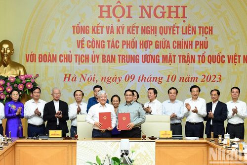 Chính phủ và Đoàn Chủ tịch Ủy ban Trung ương Mặt trận Tổ quốc Việt Nam tổng kết công tác phối hợp