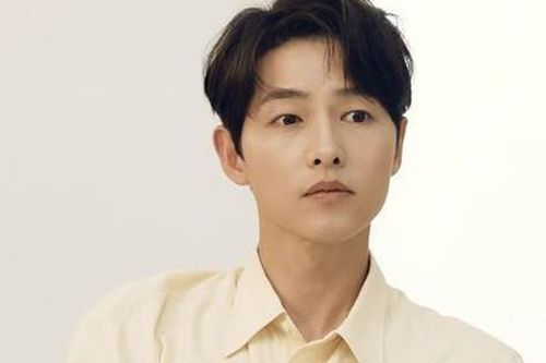 Song Joong Ki gây chú ý khi đóng phim với cát-xê '0 đồng'