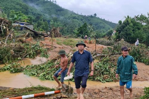 3 người chết do sạt lở đất