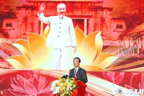 Lễ kỷ niệm 60 năm Ngày Bác Hồ về thăm,chỉ đạo Đại hội Đảng bộ Hà Bắc: Trang trọng,xúc động và đầy tự hào