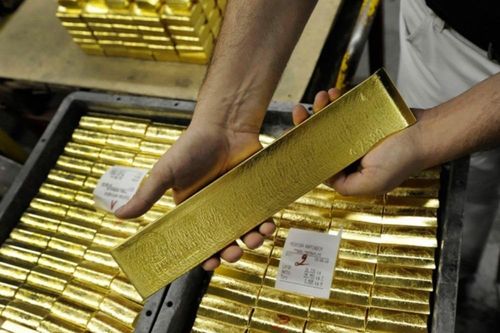 Vàng tăng giá sau cuộc tấn công ở Israel: Vị thế của kim loại quý được củng cố?