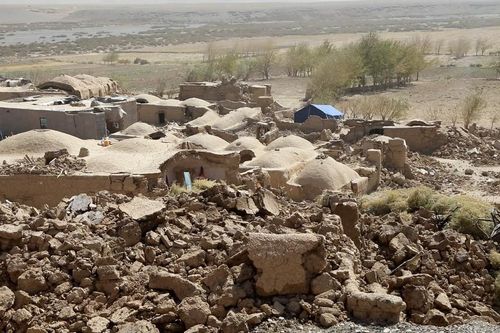Động đất ở Afghanistan khiến hơn 2.400 người thiệt mạng