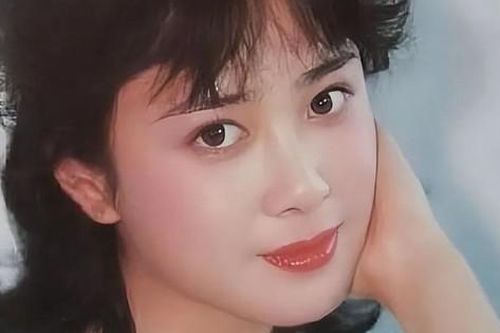 Con trai 'Đát Kỷ' đột ngột qua đời ở tuổi 30