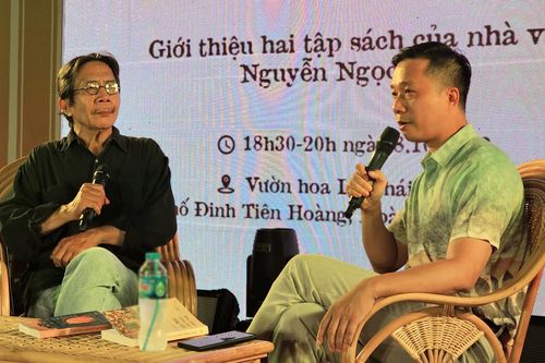 'Qua đêm ở nhà các vua Nguyễn'