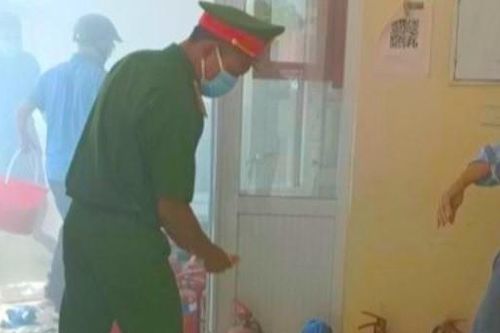 Cháy ở trường tiểu học tại Hà Nội
