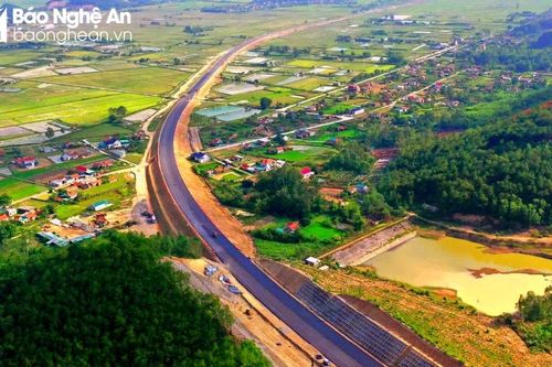 Sở GTVT trả lời ý kiến cử tri về các tuyến đường giao thông xuống cấp, thi công chậm gây ảnh hưởng đến đời sống dân sinh