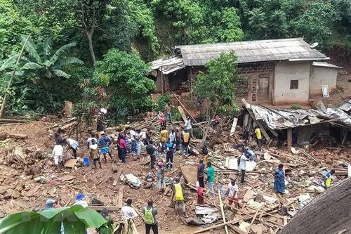 Vỡ đập thủy điện Cameroon: Mới đưa được 5 thi thể ra khỏi đống đổ nát