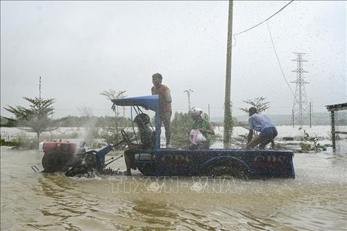 Myanmar sơ tán thêm hàng nghìn người dân do mưa lũ