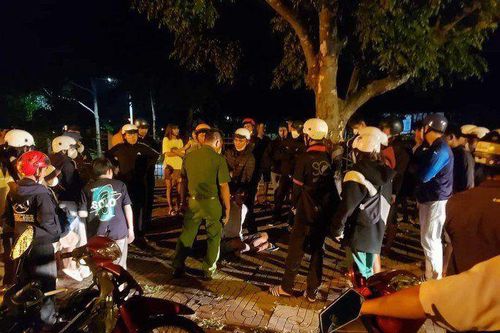 Tin tức 24h qua: Hành khách say xỉn, giật vô-lăng của tài xế taxi để tự lái