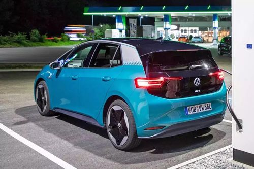Volkswagen và công ty Bỉ Umicore xây dựng nhà máy sản xuất thành phần pin xe điện