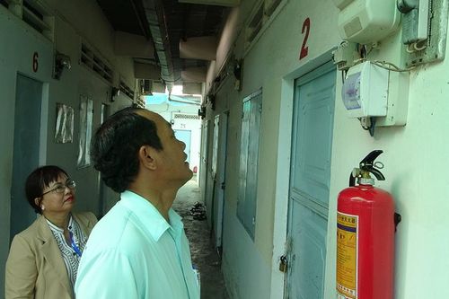 Ra quân kiểm tra an toàn phòng cháy, chữa cháy ở Tri Tôn