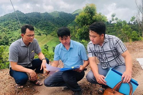 Nghị quyết 'thắp sáng' huyện nghèo (1)