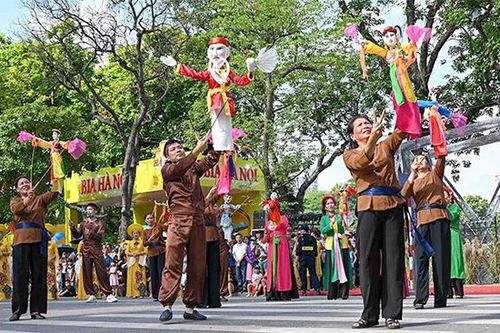 Vun gốc cho cây di sản vững bền