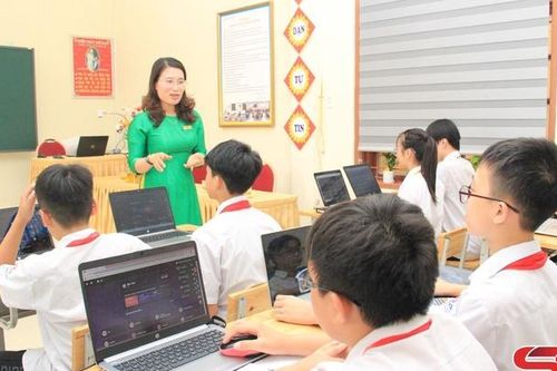 Nhân rộng mô hình phòng học thông minh
