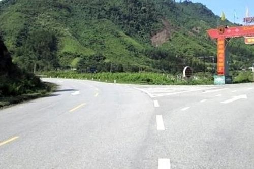 Quảng Nam: Báo cáo Chính phủ về kết quả nghiên cứu các phương án mở rộng, nâng cấp Quốc lộ 14D