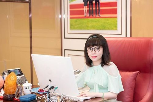 Tân tổng giám đốc DOJI là ái nữ nhà đại gia Đỗ Minh Phú
