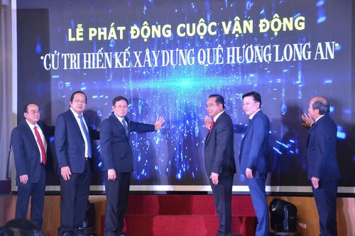 Mở rộng dân chủ, lắng nghe ý tưởng, hiến kế