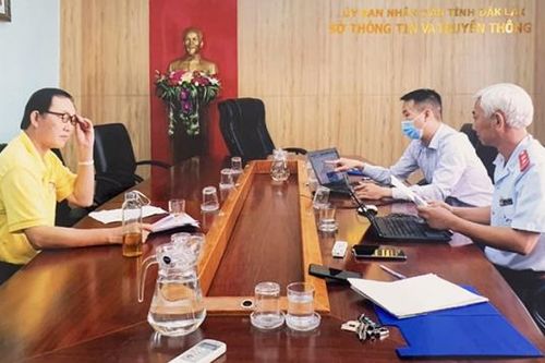 Đội lốt nhà giáo để chống phá Đảng, Nhà nước