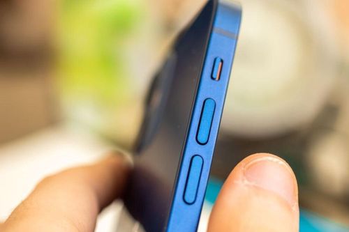 Các tính năng ẩn trên phím âm thanh của iPhone