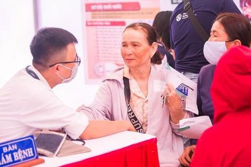 Coca-Cola Việt Nam tổ chức 'Ngày Hội sức khỏe, an toàn lao động cho lực lượng thu gom phế liệu'