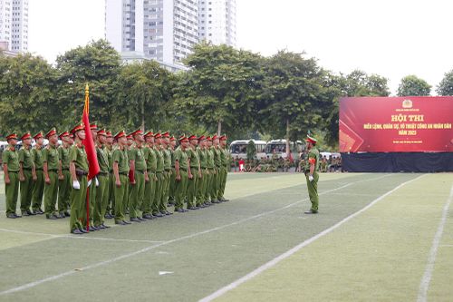 Những hình ảnh ấn tượng tại Hội thi Điều lệnh, quân sự, võ thuật của Công an Hà Nội