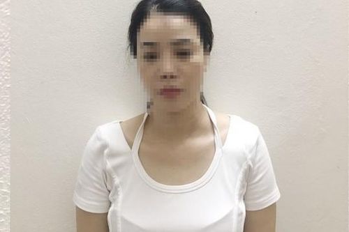 Khởi tố 'tú bà' U40 môi giới kiêm bán dâm