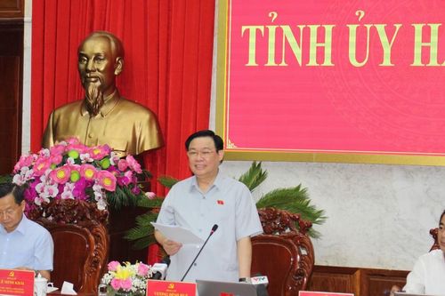 Chủ tịch Quốc hội Vương Đình Huệ: Hậu Giang cần tăng cường liên kết vùng, hình thành chuỗi giá trị để nâng cao giá trị sản xuất nông nghiệp