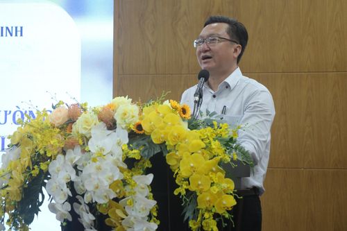 Trường học TPHCM 'than' khó trong việc xếp thời khóa biểu