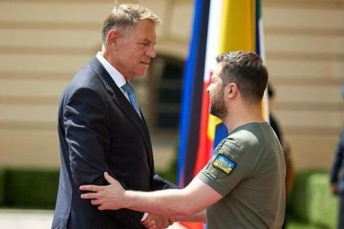Tổng thống Ukraine lần đầu công du Romania, cảm ơn nước láng giềng về những hỗ trợ 'vô điều kiện'