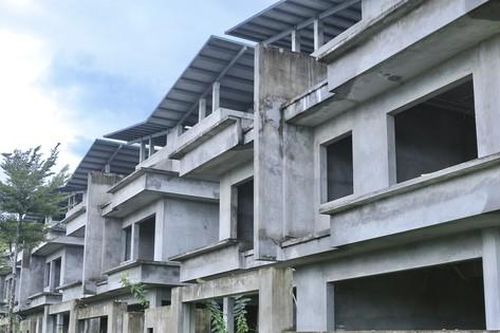 Hoang tàn loạt biệt thự bỏ hoang tại 'thung lũng Silicon' Đà Nẵng