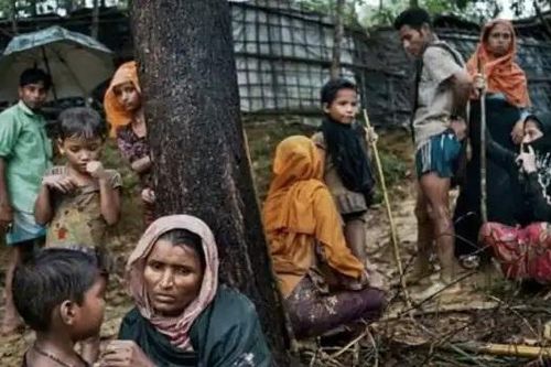 Trại tị nạn Myanmar bị pháo kích, 29 người thiệt mạng