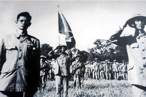 Cuộc hàn huyên đặc biệt ở Hỏa Lò của 2 nhân chứng 'giải phóng Thủ đô'