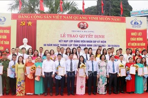 Quảng Ninh: Chú trọng công tác phát triển, nâng cao chất lượng đảng viên