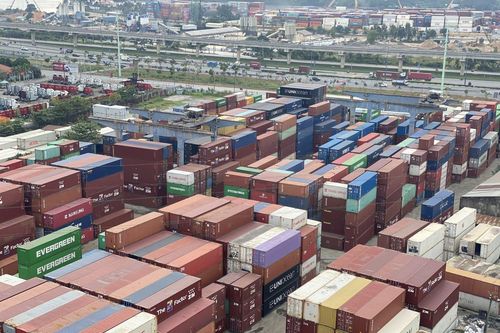 Cạnh tranh thị phần logistics: Doanh nghiệp nội yếu thế