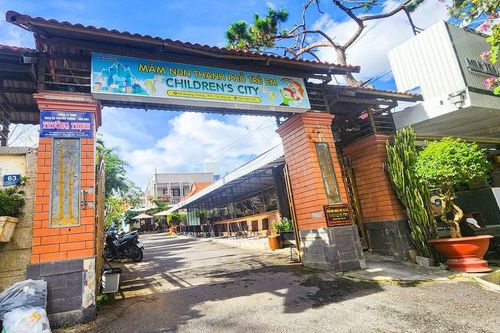 Phụ huynh bất an vì mất liên lạc với chủ cơ sở nuôi dạy trẻ