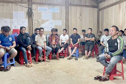 Nghị quyết 'thắp sáng' huyện nghèo (2)