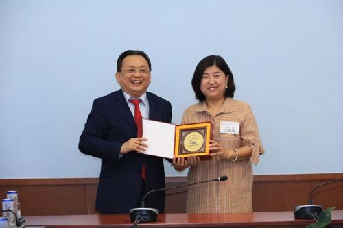 Lãnh đạo UBND tỉnh: Lãnh đạo tỉnh Khánh Hòa làm việc với đoàn công tác của Ủy ban Môi trường đô thị TP. Suwon