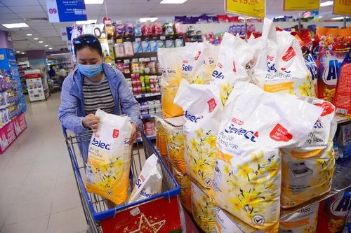 Nguồn cung hàng hóa ổn định, thị trường trong nước tăng trưởng tốt đi đôi với kiểm soát CPI