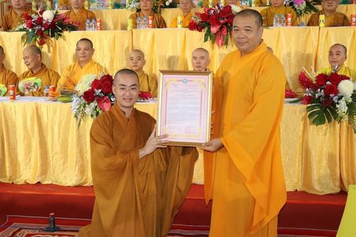 Bến Tre: Lễ công bố và trao quyết định bổ nhiệm trụ trì chùa Huệ Khánh (H.Giồng Trôm)