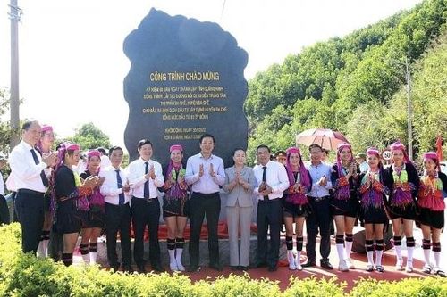 Ba Chẽ (Quảng Ninh): Khánh thành nhiều công trình chào mừng 60 năm ngày thành lập tỉnh