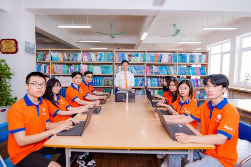 Nỗ lực xây dựng trường học số