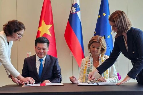 Việt Nam - Slovenia thảo luận về hợp tác logistics
